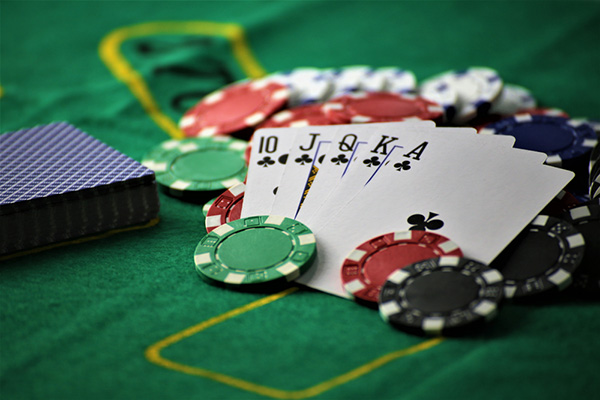9 Tips for Playing Baccarat that professionals use to profit from the casino